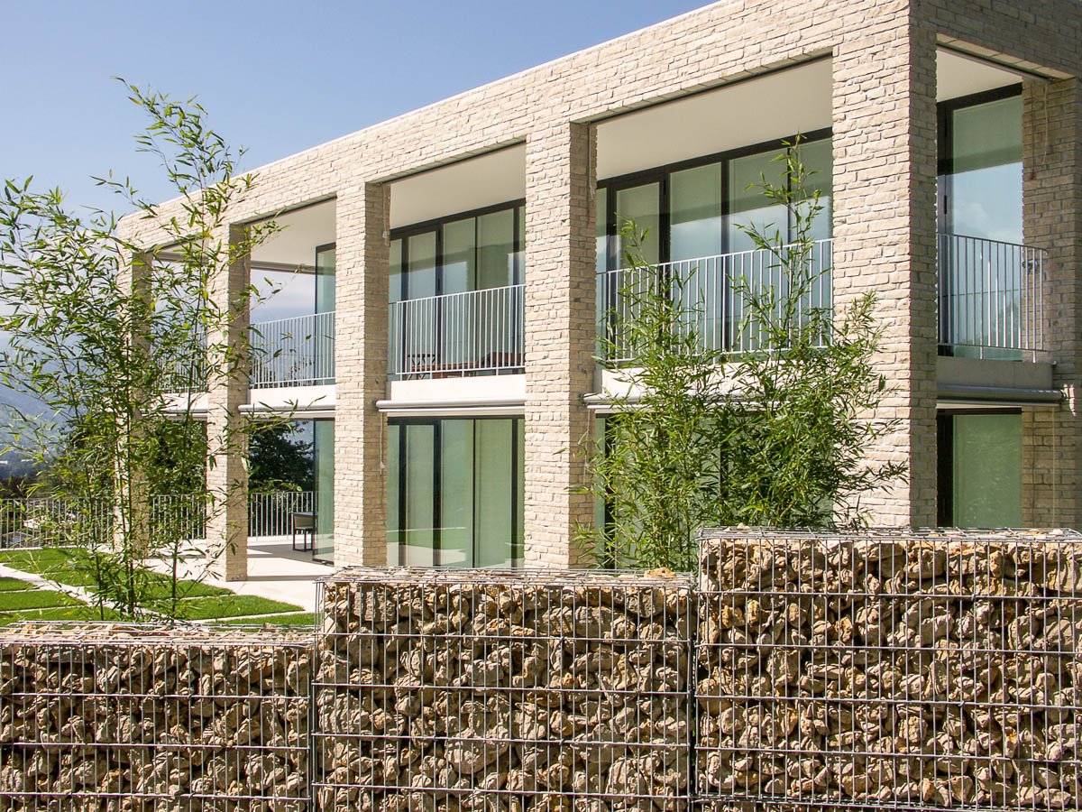 FS-элементы каменного забора